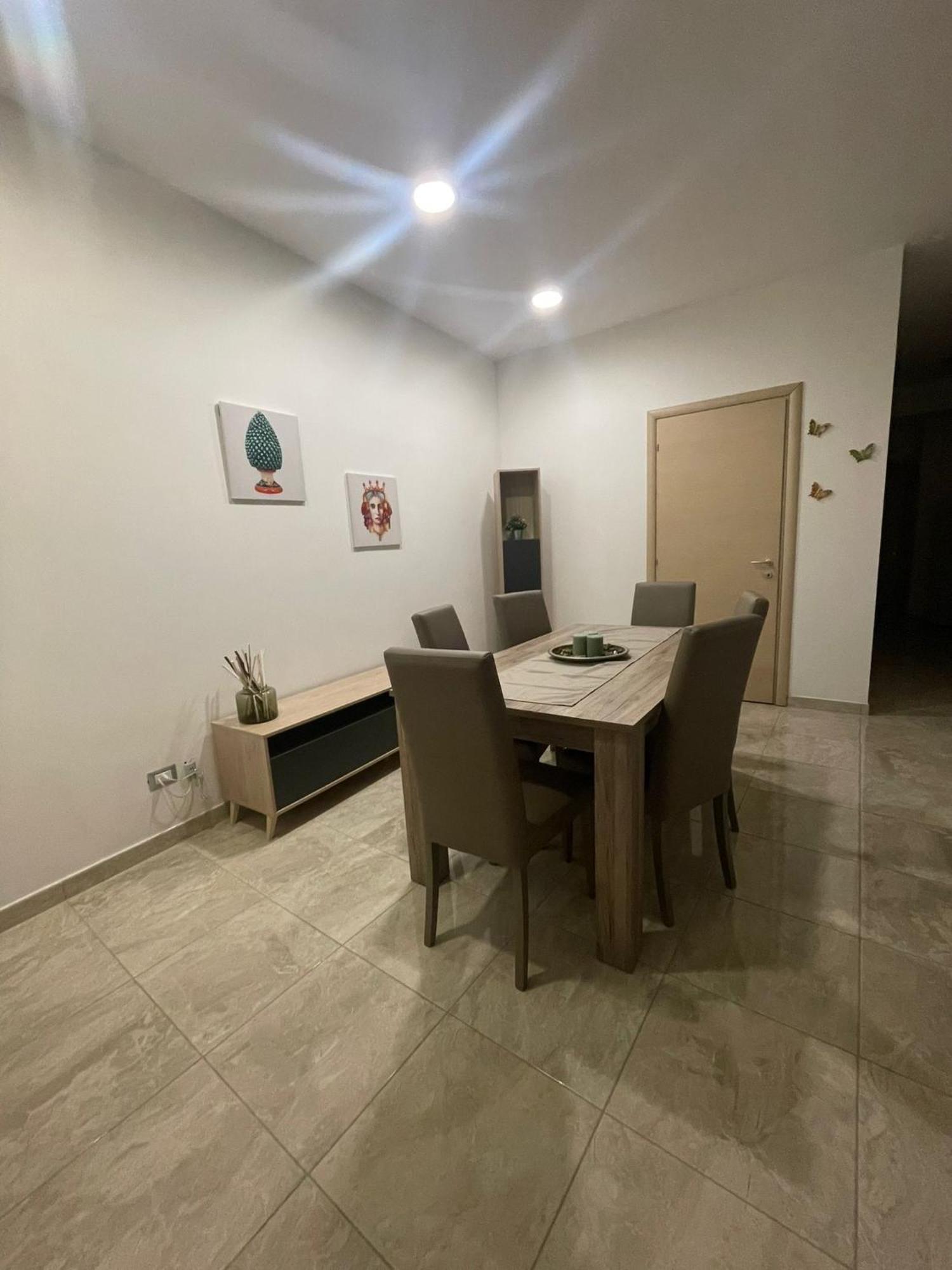 71 Apartment Катанія Екстер'єр фото