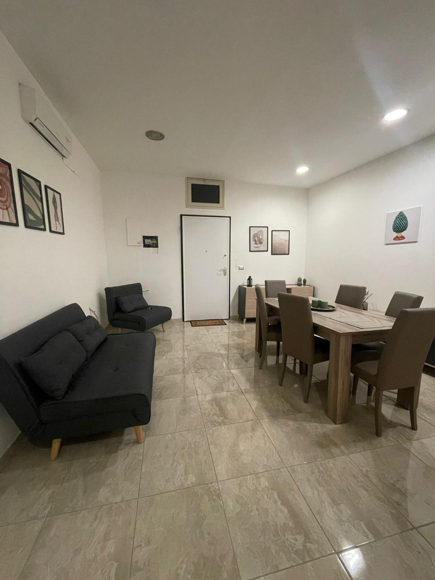 71 Apartment Катанія Екстер'єр фото
