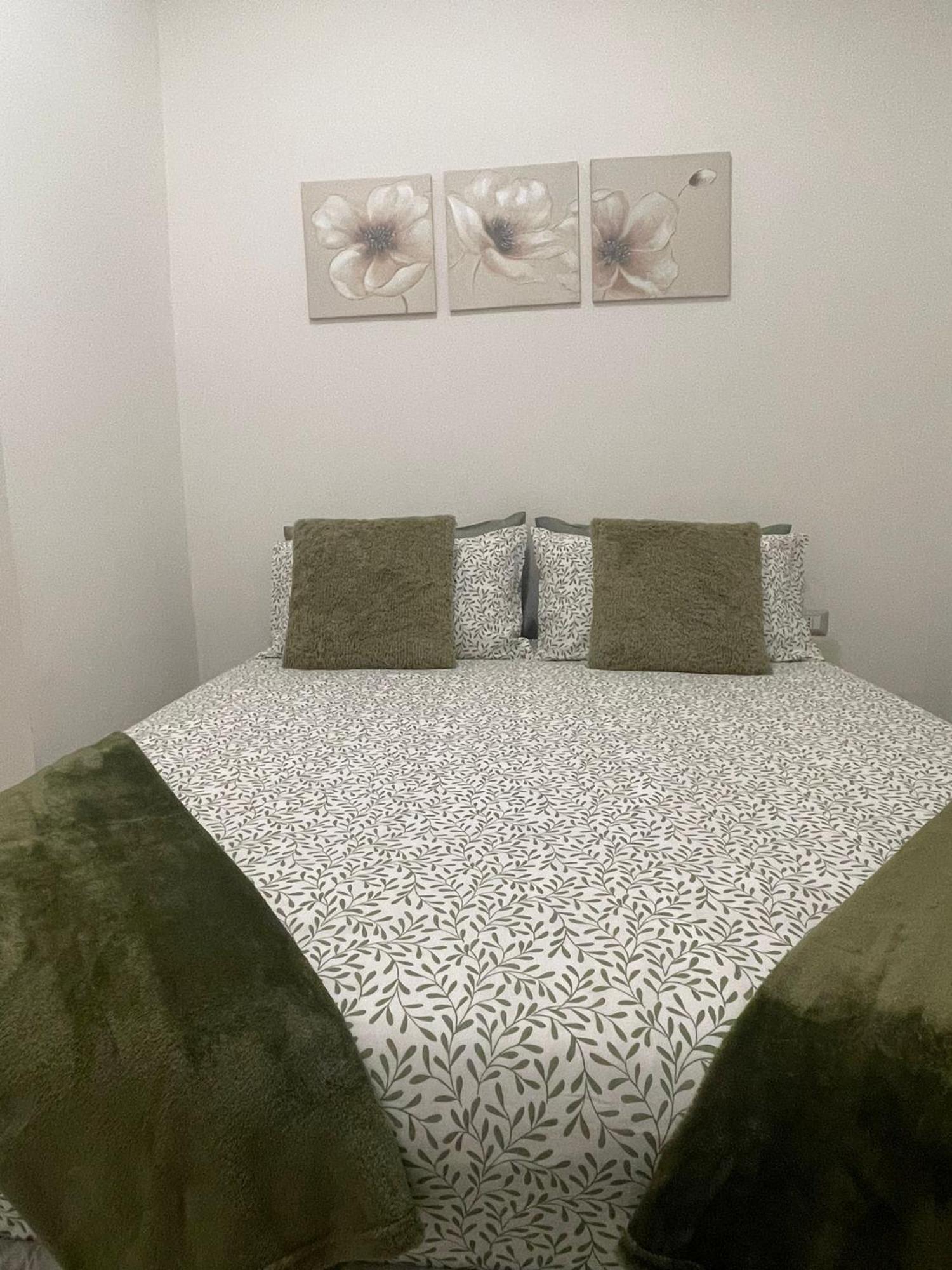 71 Apartment Катанія Екстер'єр фото
